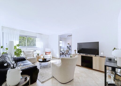 Appartement 4 pièces 85 m² · à Ferney-Voltaire · 85 m² · 360 000 €