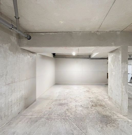 Parking · Crozet (Ain) · 15 500 €