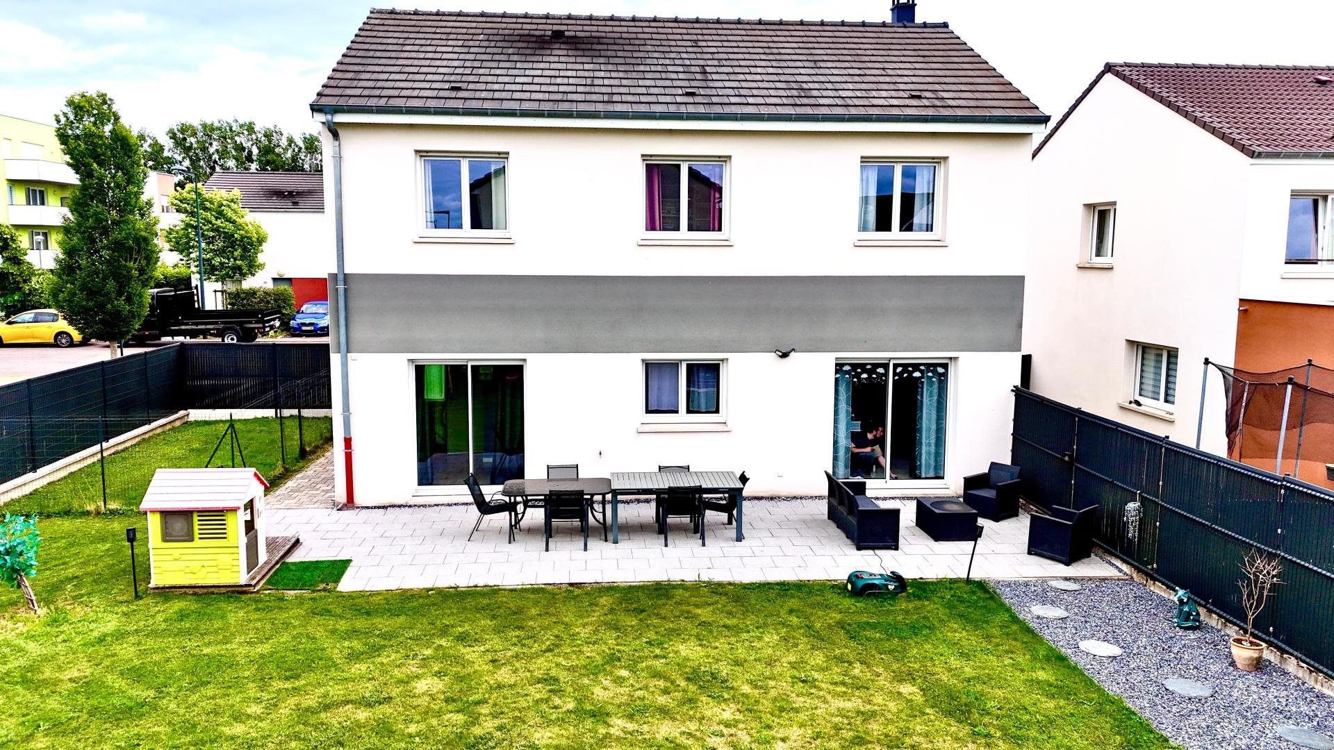 Maison à vendre, 128m², Yutz