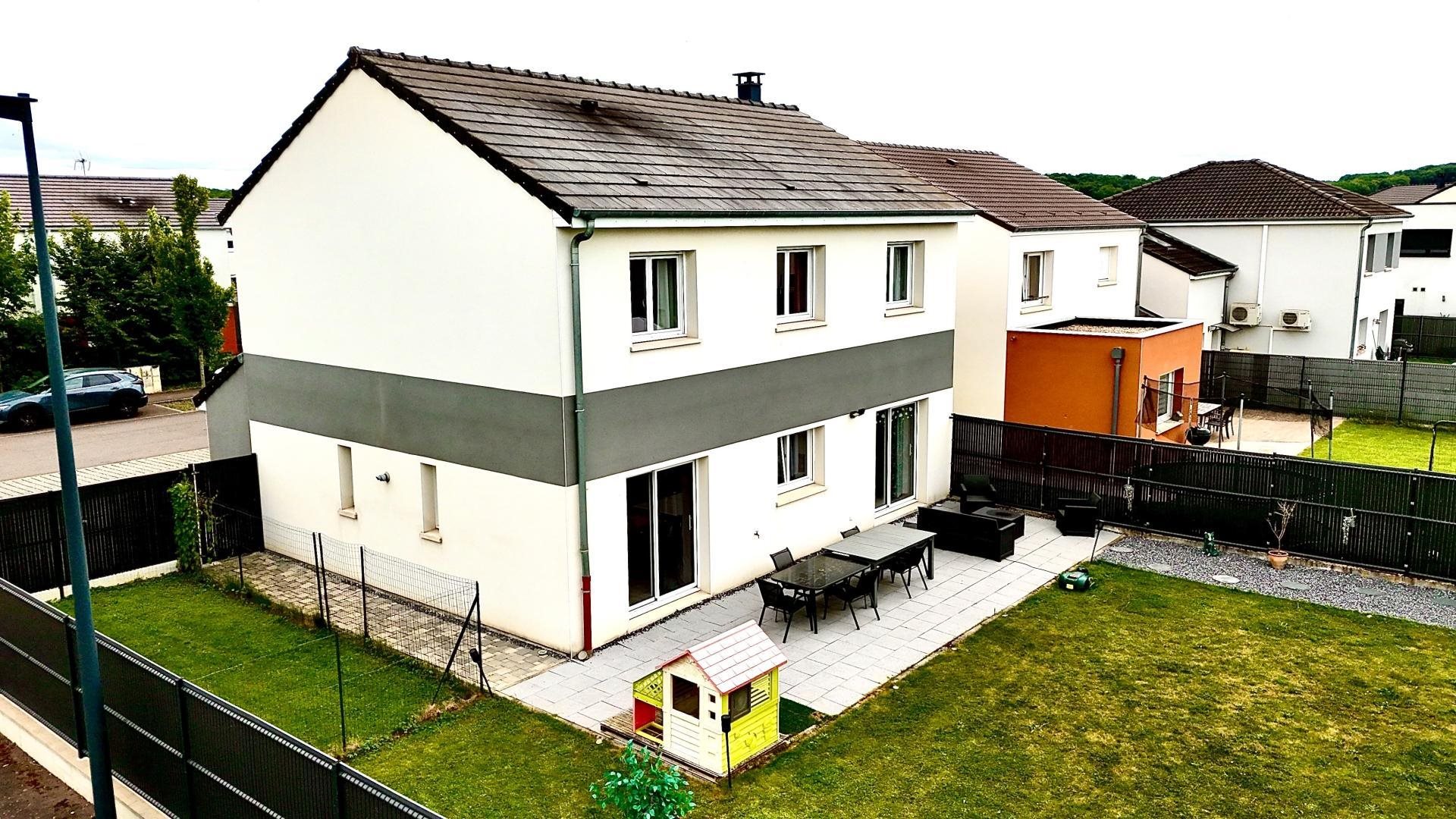 Maison à vendre, 128m², Yutz