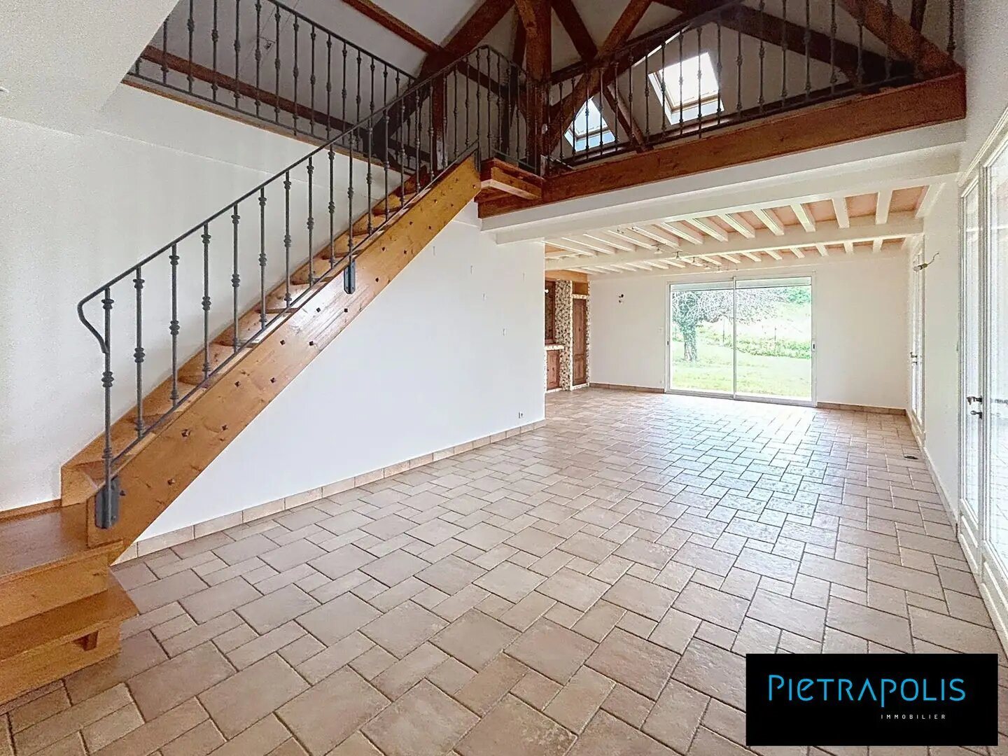 Maison à vendre, 245m², Villieu-Loyes-Mollon