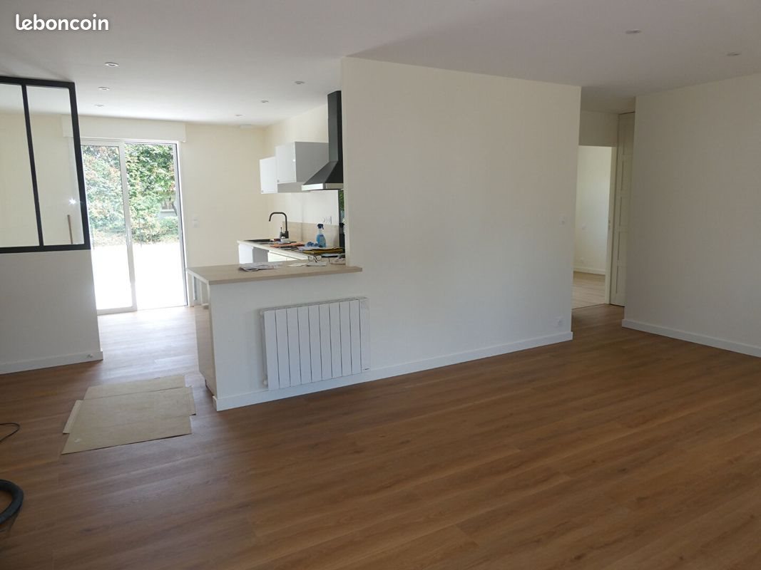 Maison à louer, 75m², Romillé