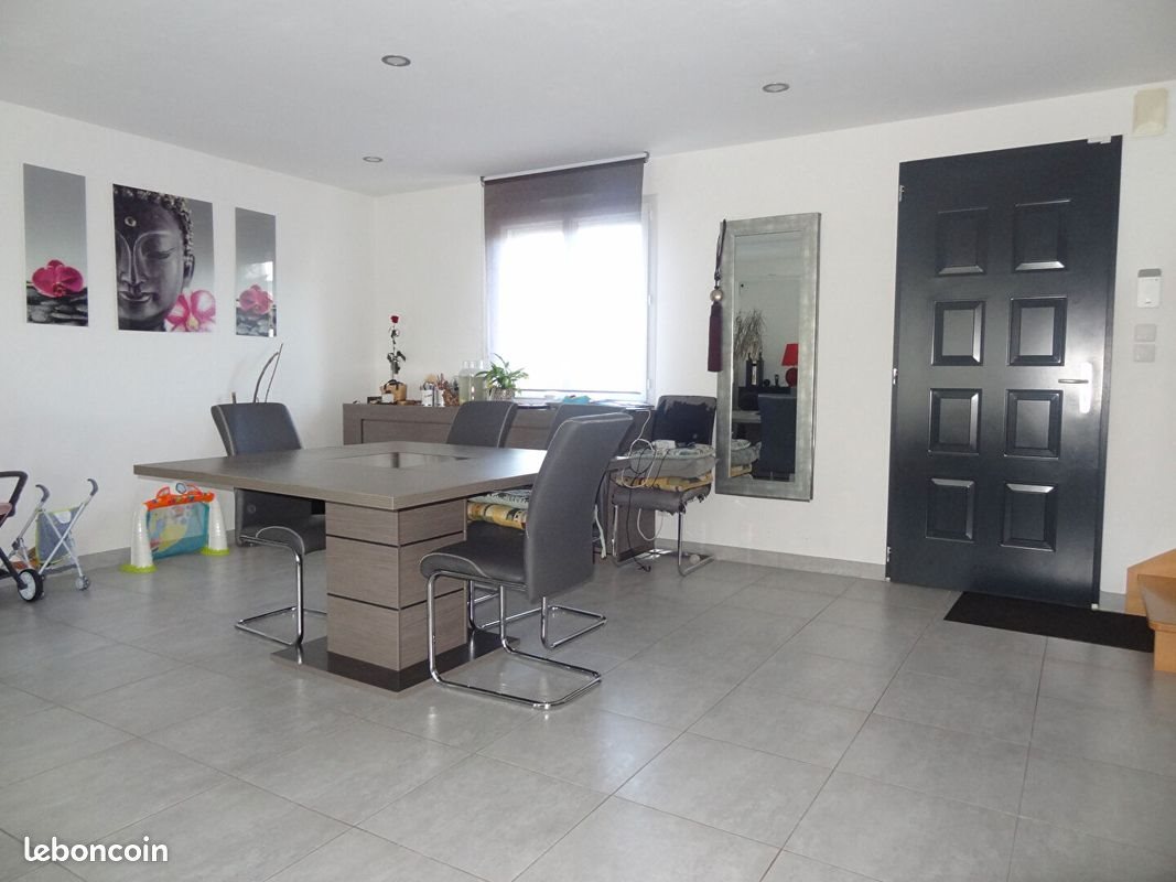 Maison à vendre, 123m², Bédée