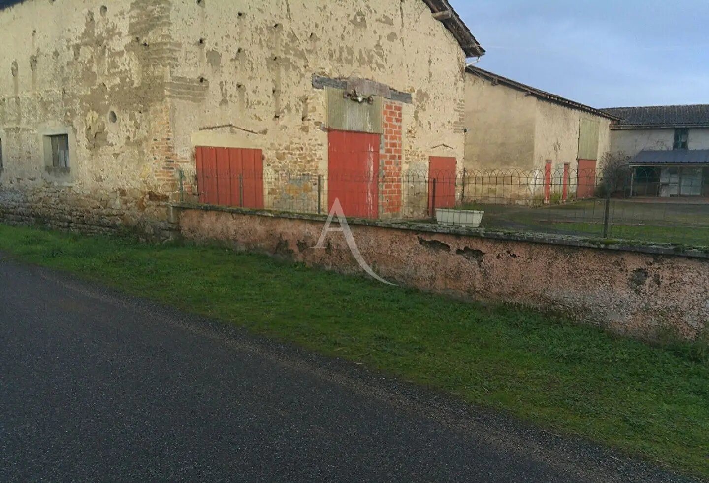 Maison à vendre, 170m², Saint-Priest-Bramefant