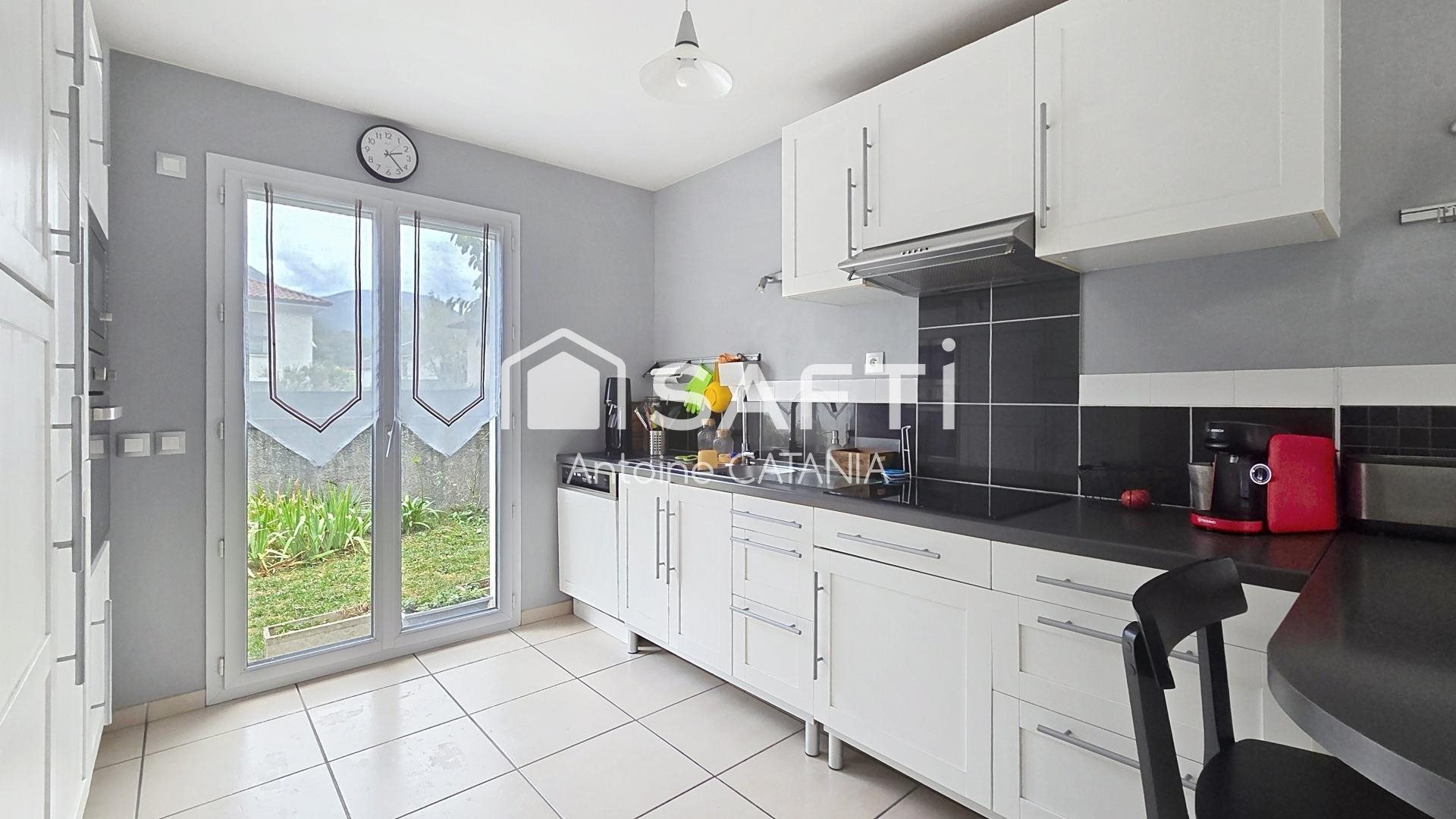 Maison à vendre, 117m², Sassenage