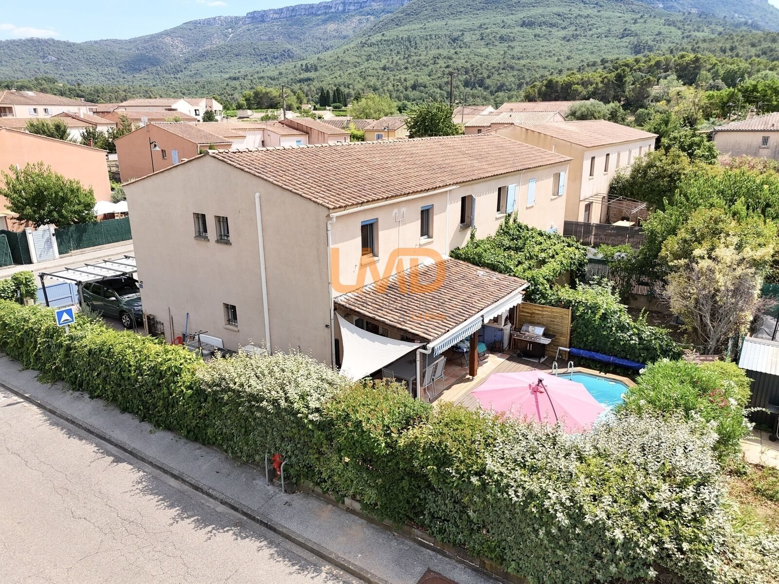 Maison à vendre, 85m², Pourcieux