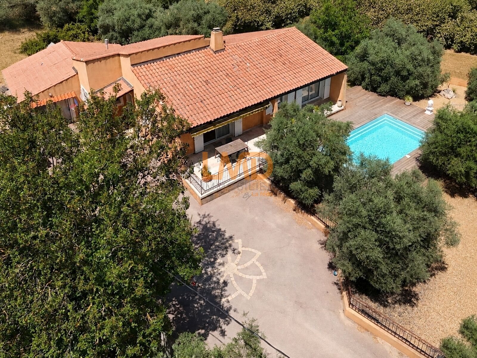 Maison à vendre, 155m², Saint-Maximin-la-Sainte-Baume