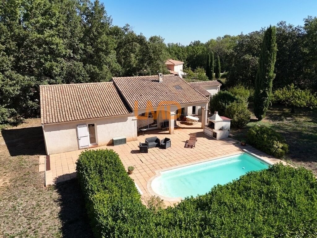 Maison à vendre, 134m², Nans-les-Pins