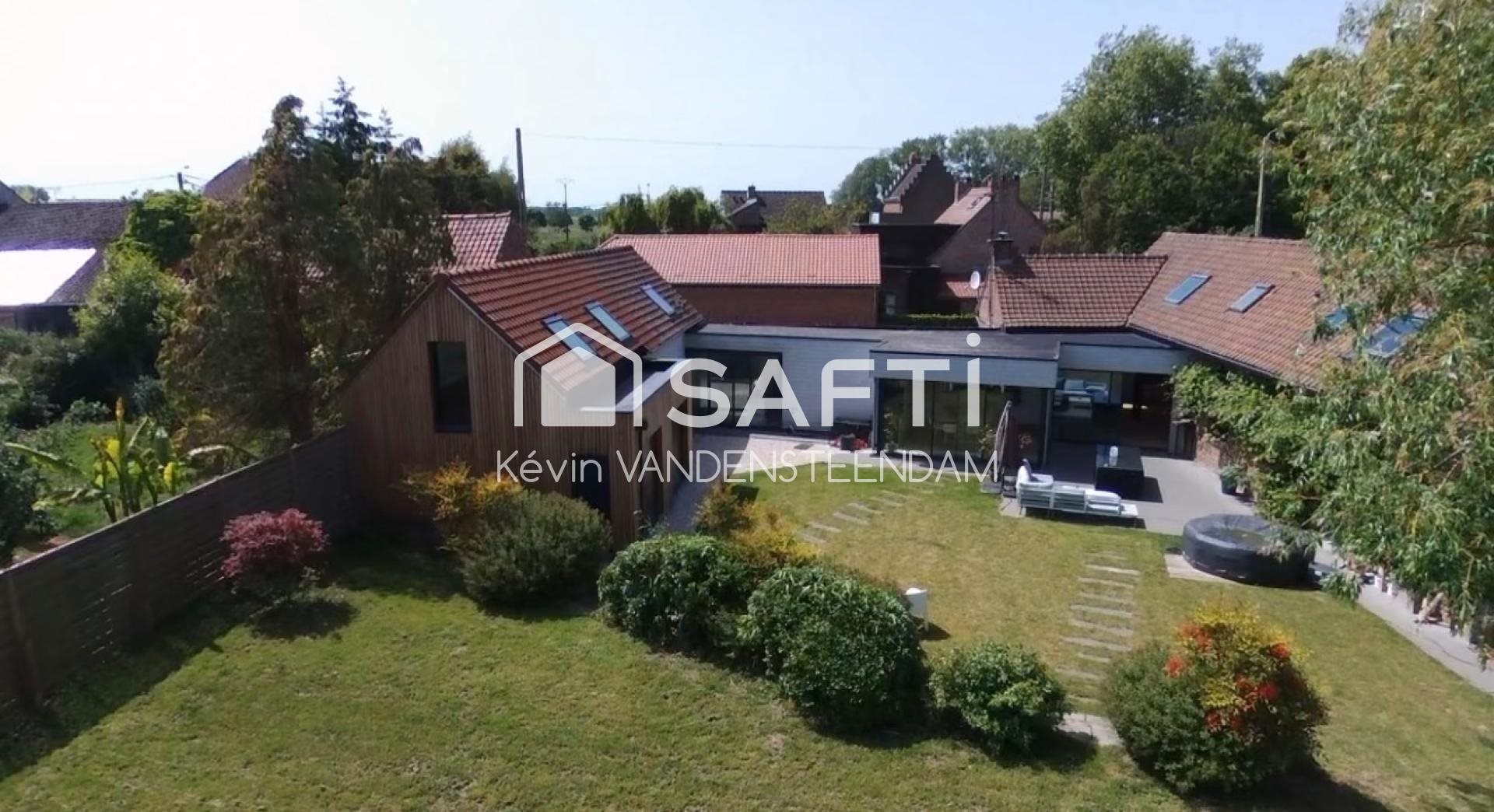 Maison à vendre, 256m², Herlies