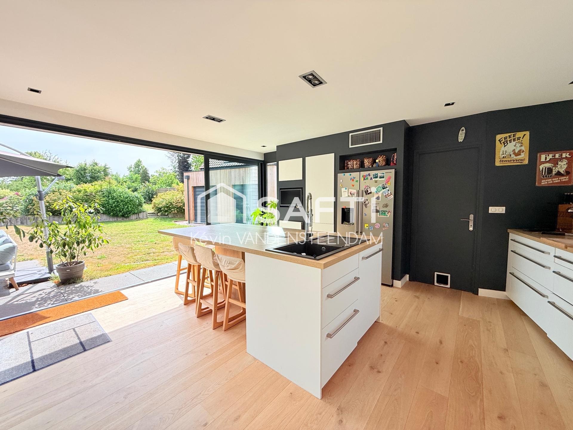 Maison à vendre, 256m², Herlies