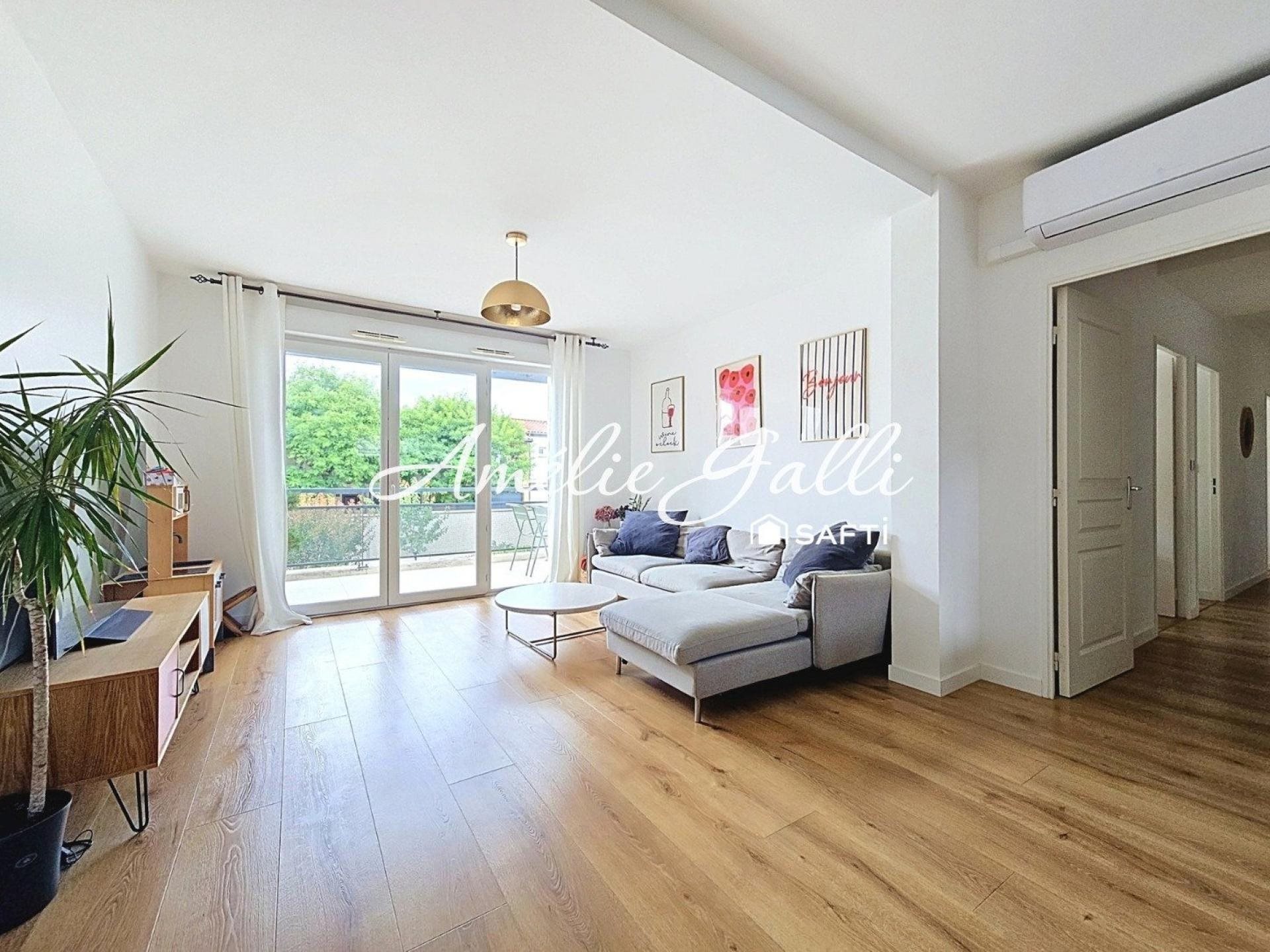 Appartement à vendre, 88m², Sathonay-Village