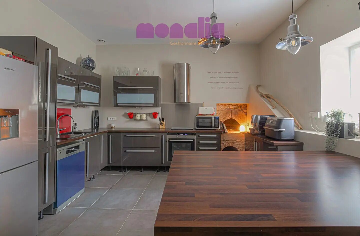 Maison à louer, 140m², Charly