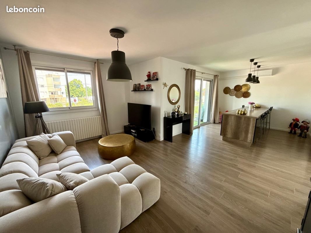 Maison à vendre, 195m², Mably