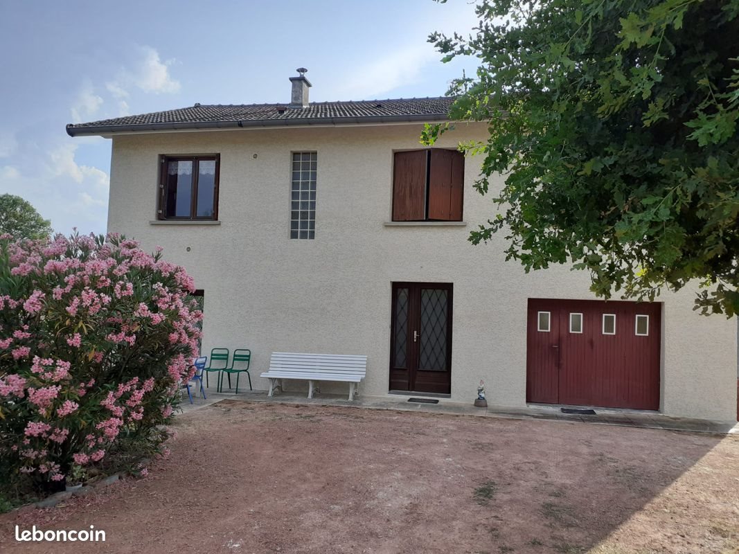Maison à vendre, 136m², Saint-Vincent-de-Boisset