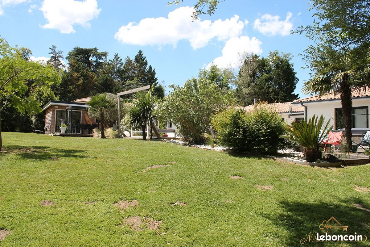 Maison à vendre, 202m², Montussan