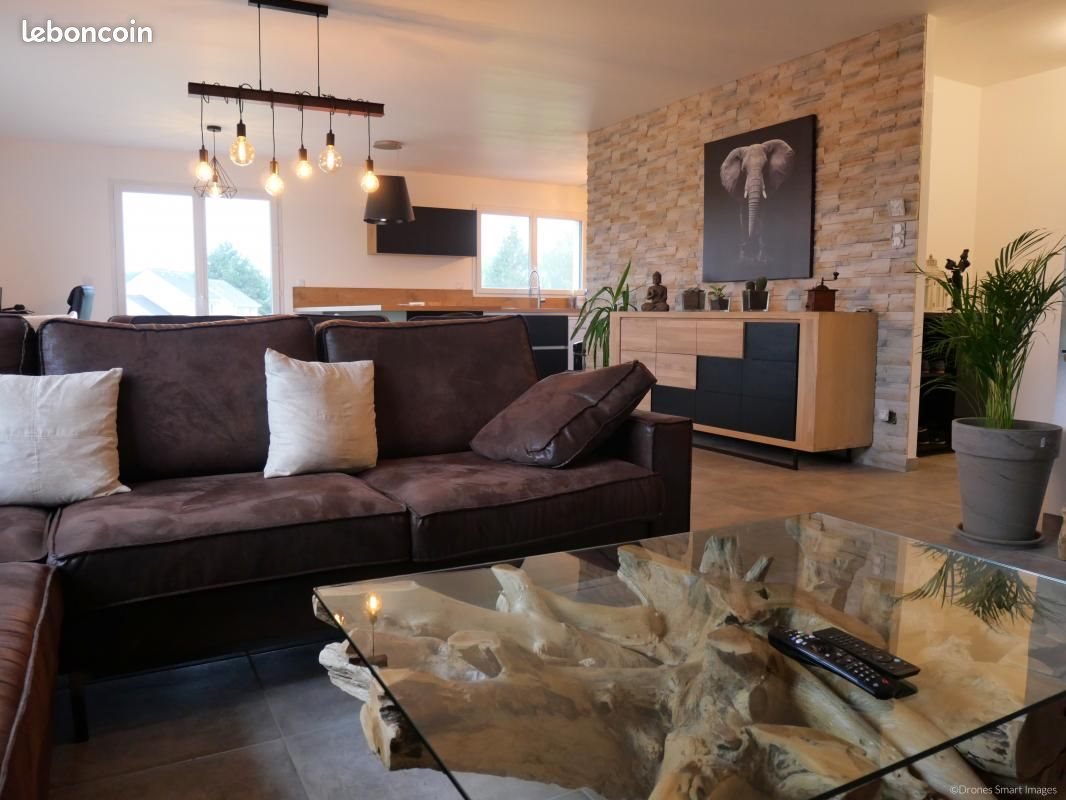 Maison à vendre, 128m², Sarrigné