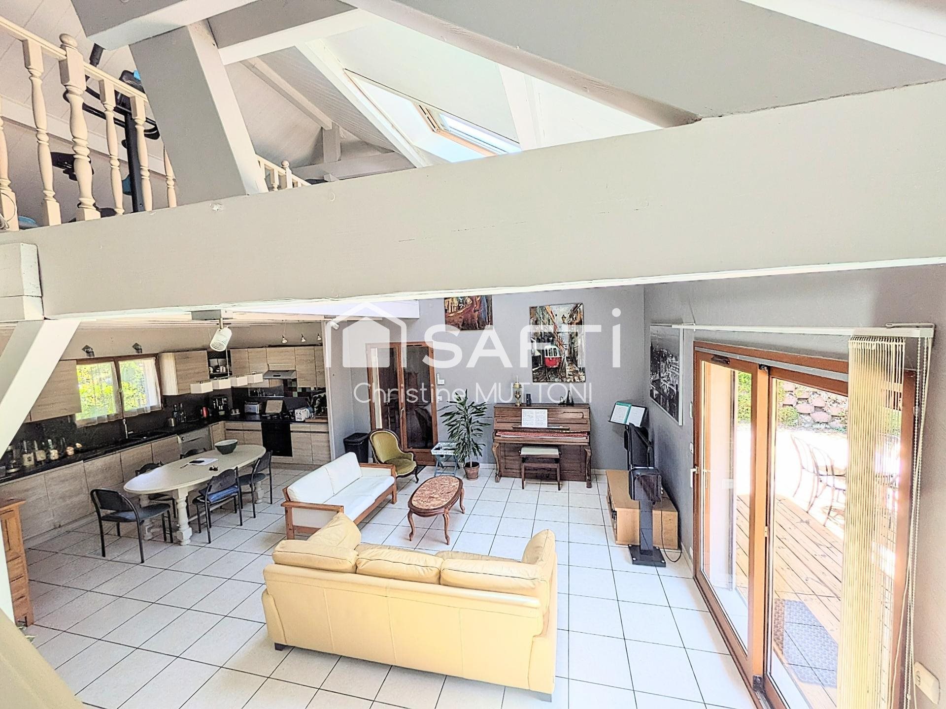 Maison à vendre, 155m², Rumilly