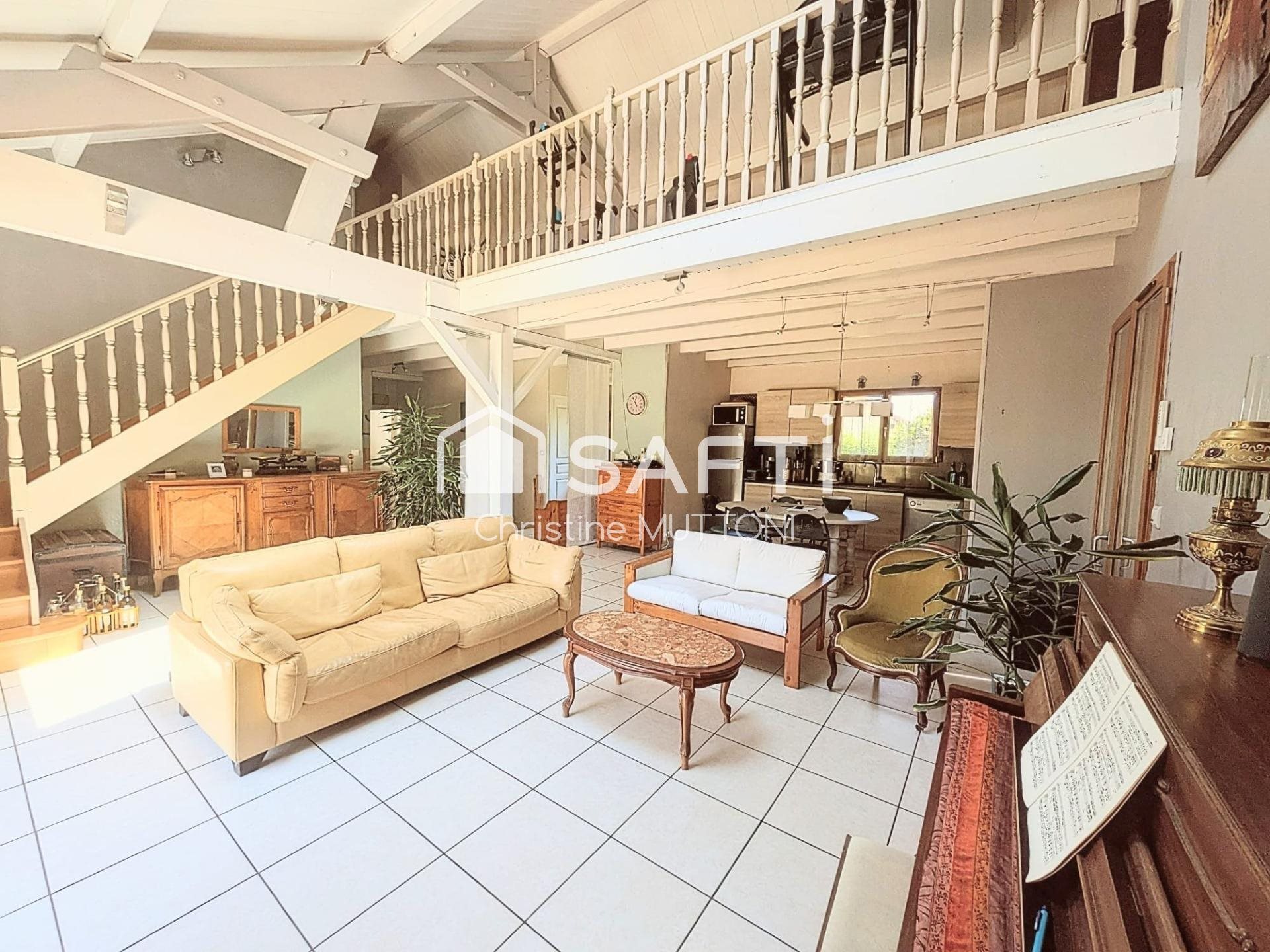 Maison à vendre, 155m², Rumilly