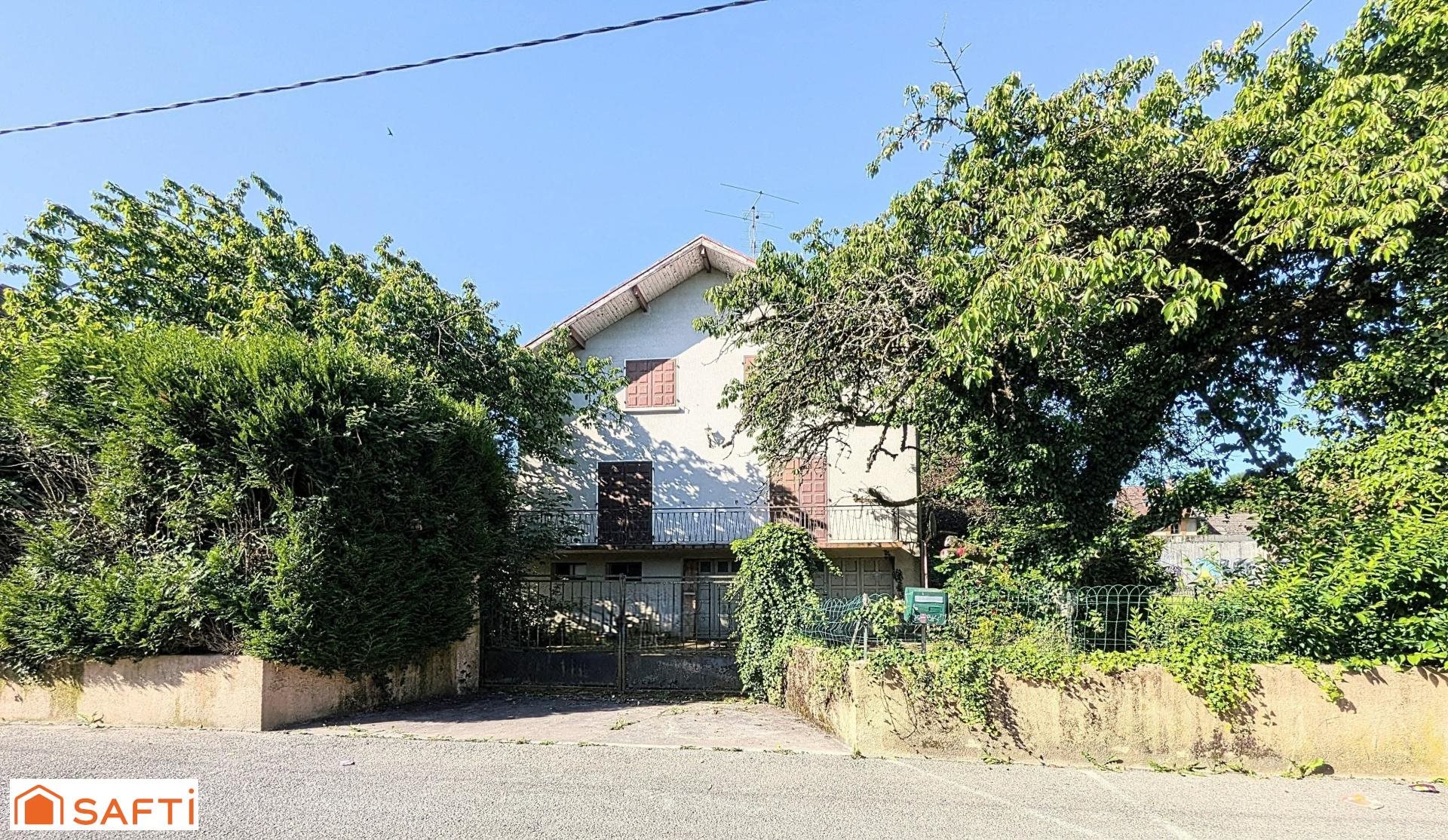 Maison à vendre, 165m², Rumilly