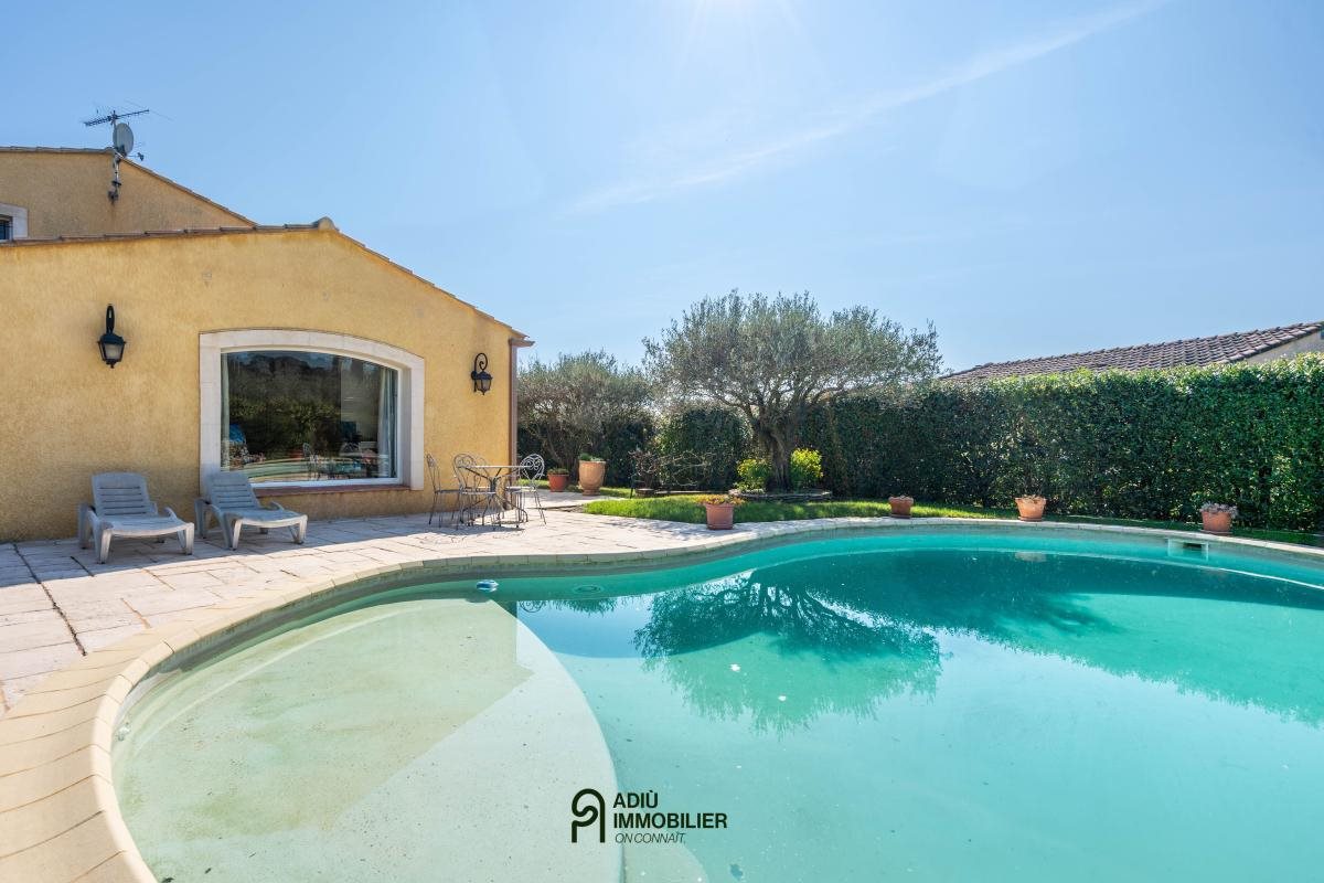 Maison à vendre, 177m², Sernhac