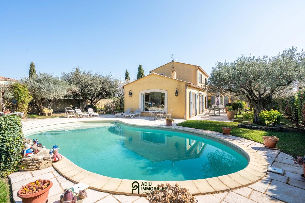 Maison à vendre, 177m², Sernhac