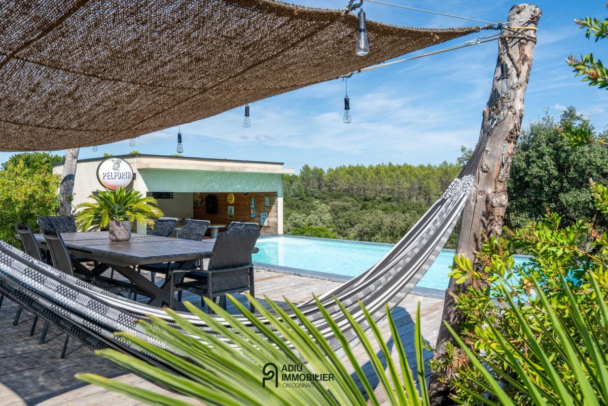 Maison à vendre, 240m², Uzès