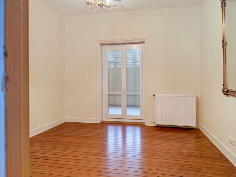 Maison à vendre, 182m², Le Chambon-sur-Lignon