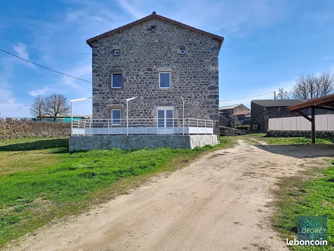 Maison à vendre, 2324m², Saint-Haon