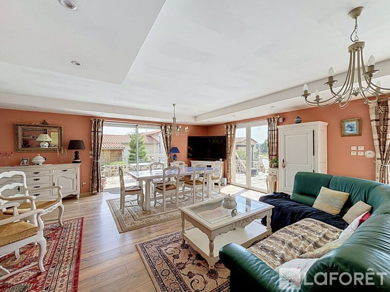 Maison à vendre, 117m², Monlet