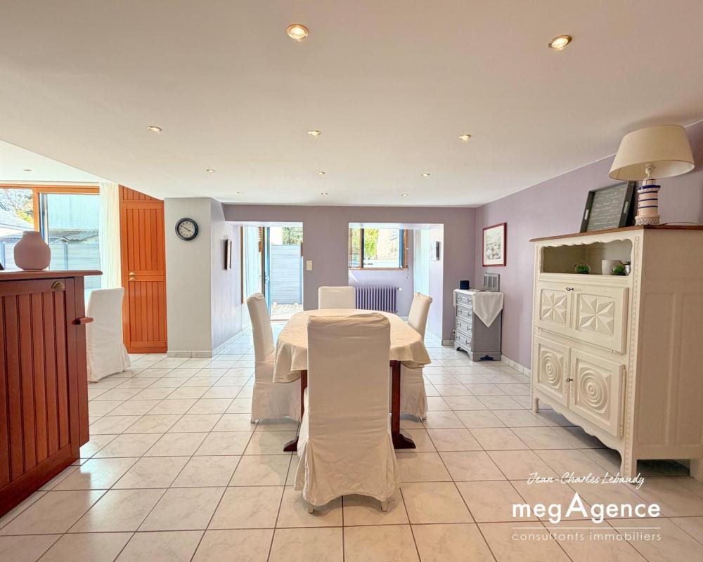 Maison à vendre, 180m², Jullouville