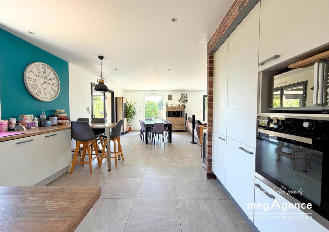 Maison à vendre, 169m², Genêts