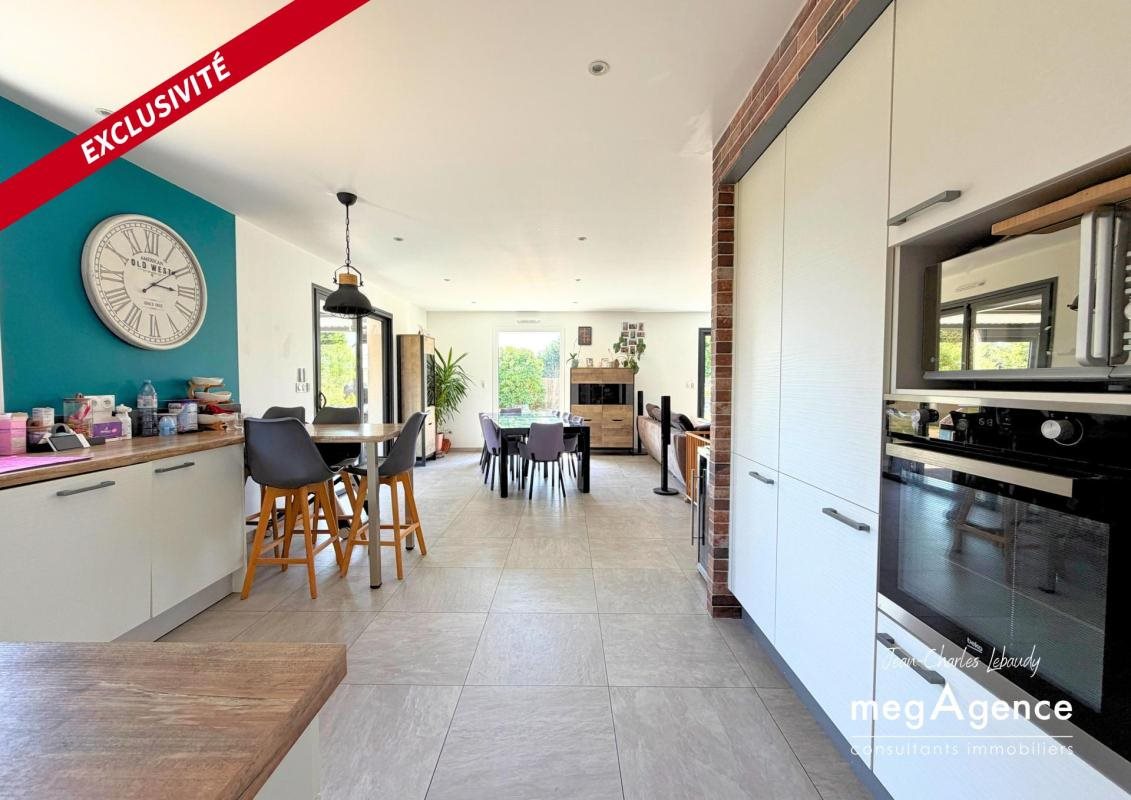 Maison à vendre, 169m², Genêts