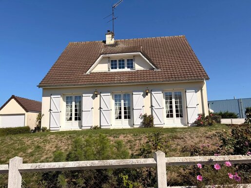 Maison 6 pièces 123 m² · à Bayeux · 123 m² · 346 500 €