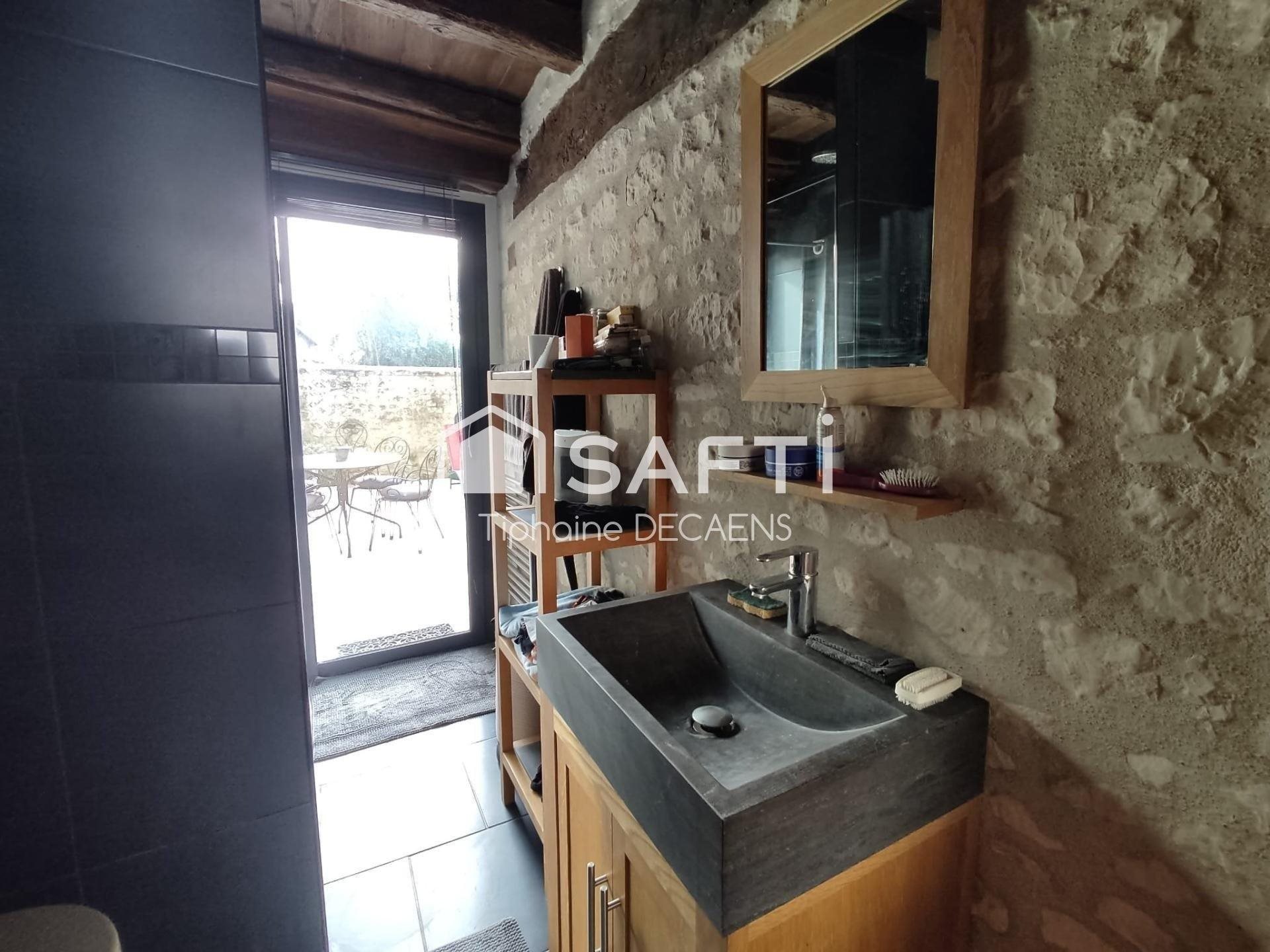 Maison à vendre, 74m², Faye-la-Vineuse