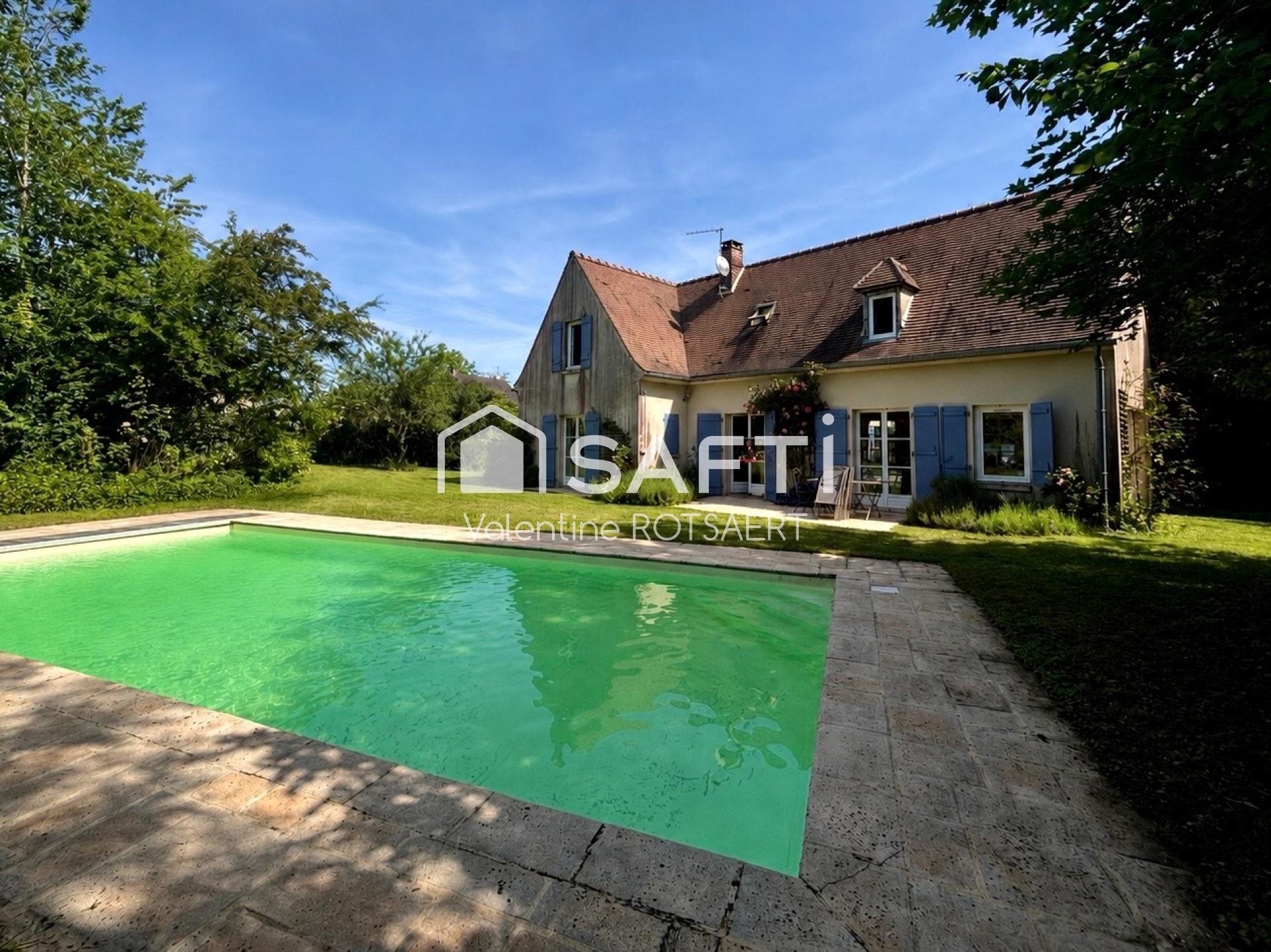 Maison à vendre, 226m², Pierrefonds