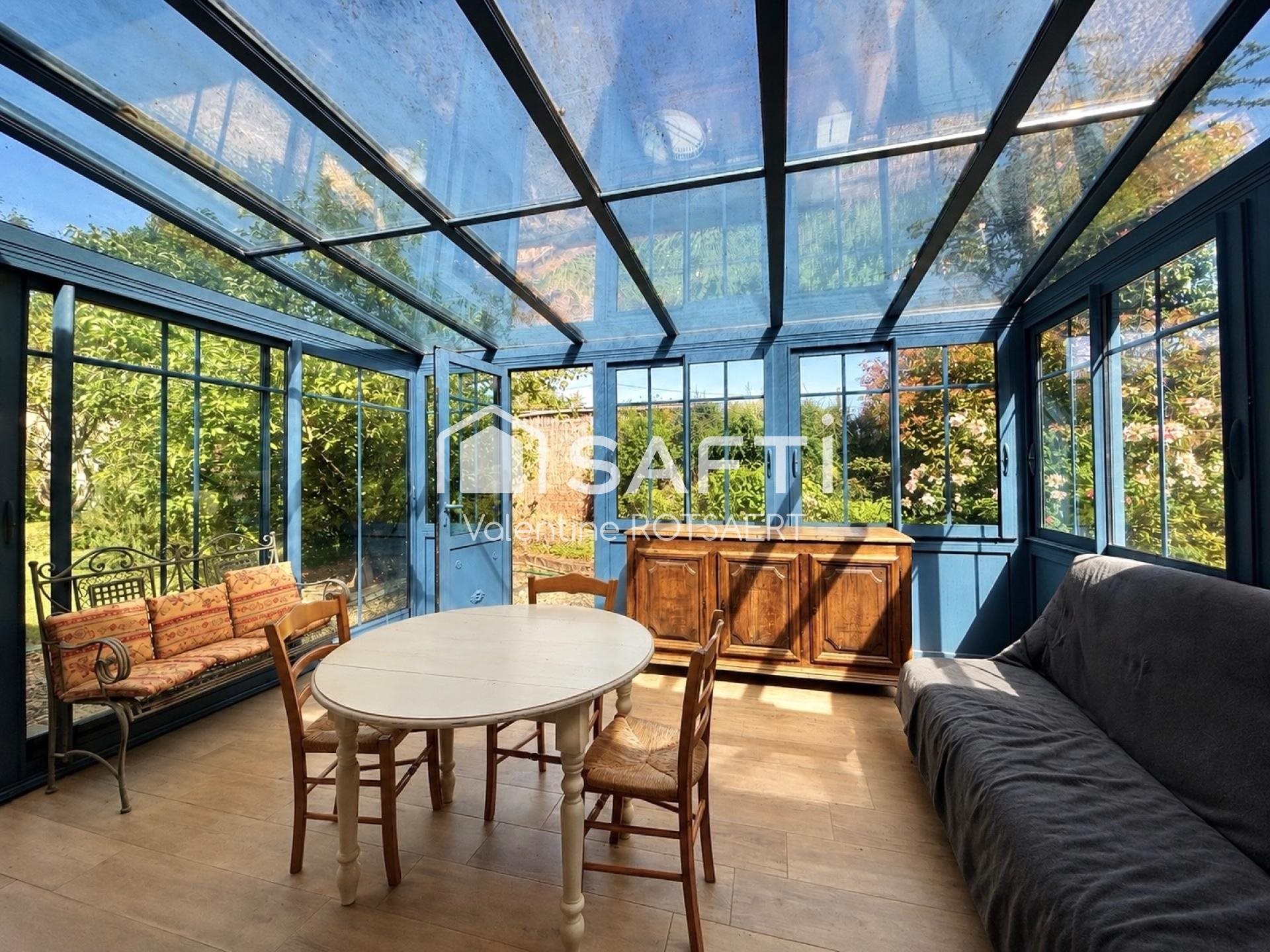 Maison à vendre, 226m², Pierrefonds