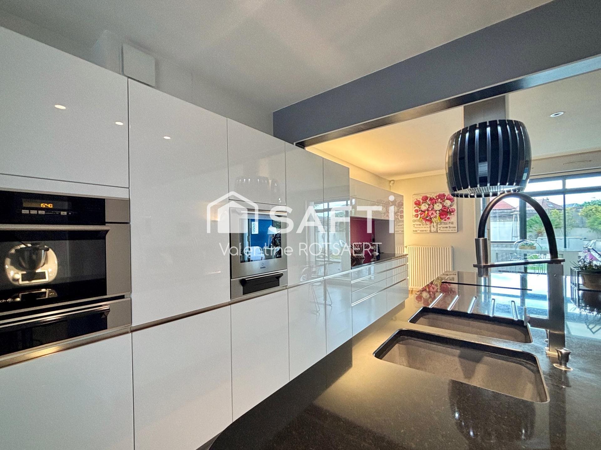 Maison à vendre, 175m², Compiègne