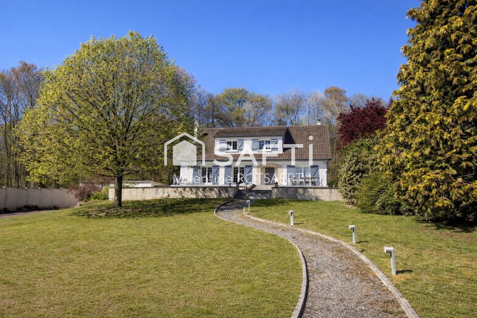 Maison à vendre, 216m², Compiègne