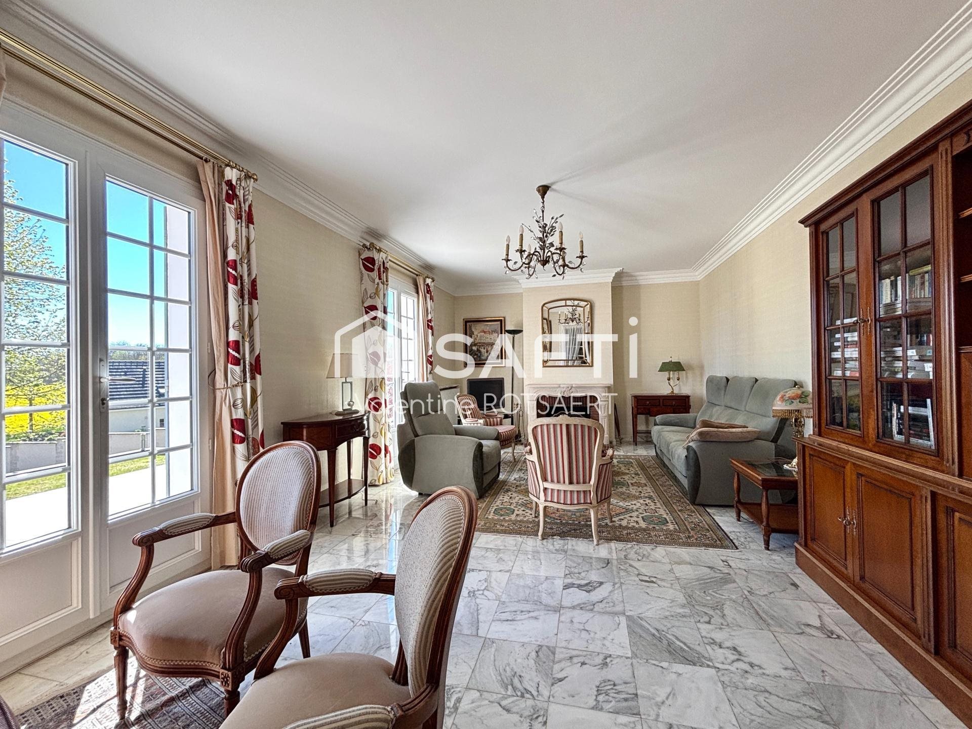 Maison à vendre, 216m², Compiègne
