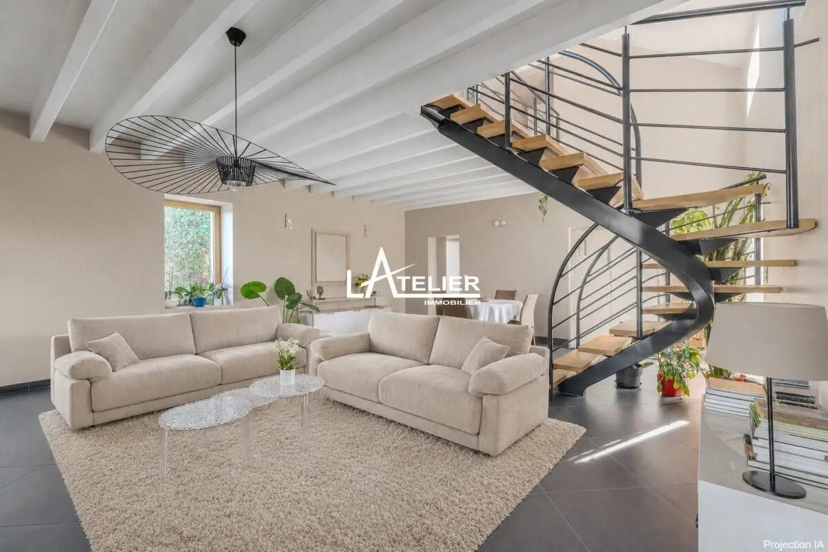 Maison à vendre, 273m², Saint-Etienne-de-Montluc