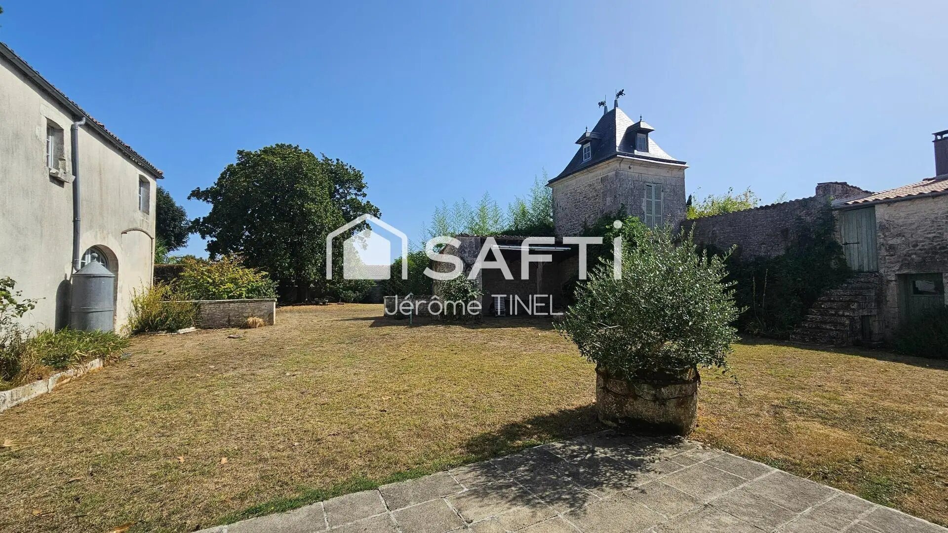 Maison à vendre, 286m², Cozes