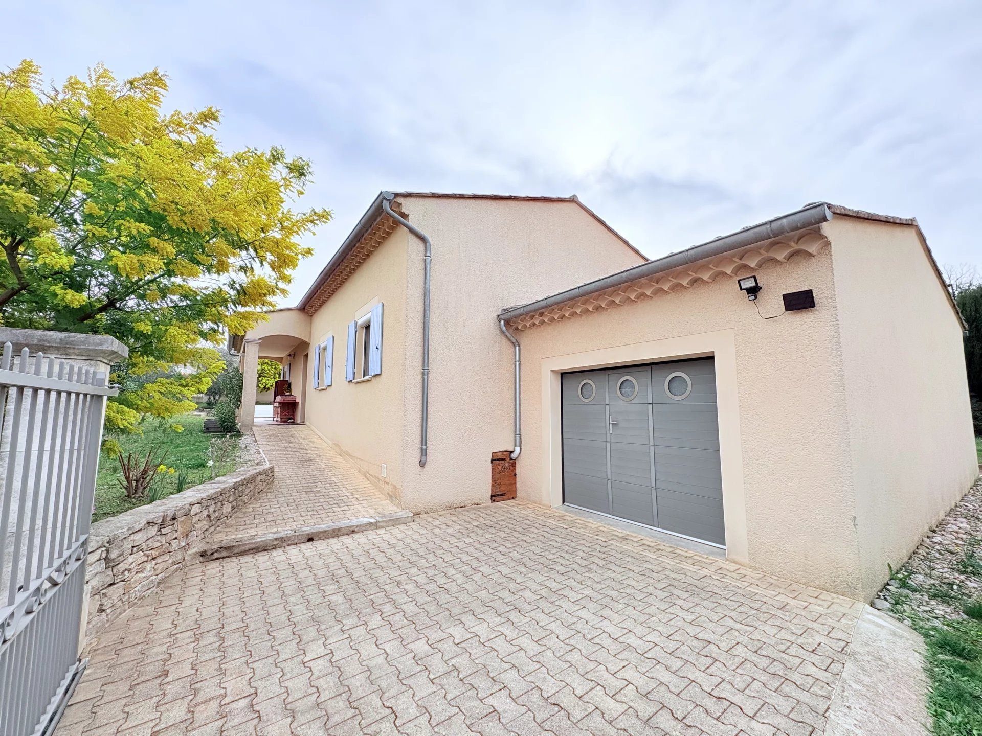Maison à vendre, 108m², Mirabel-aux-Baronnies
