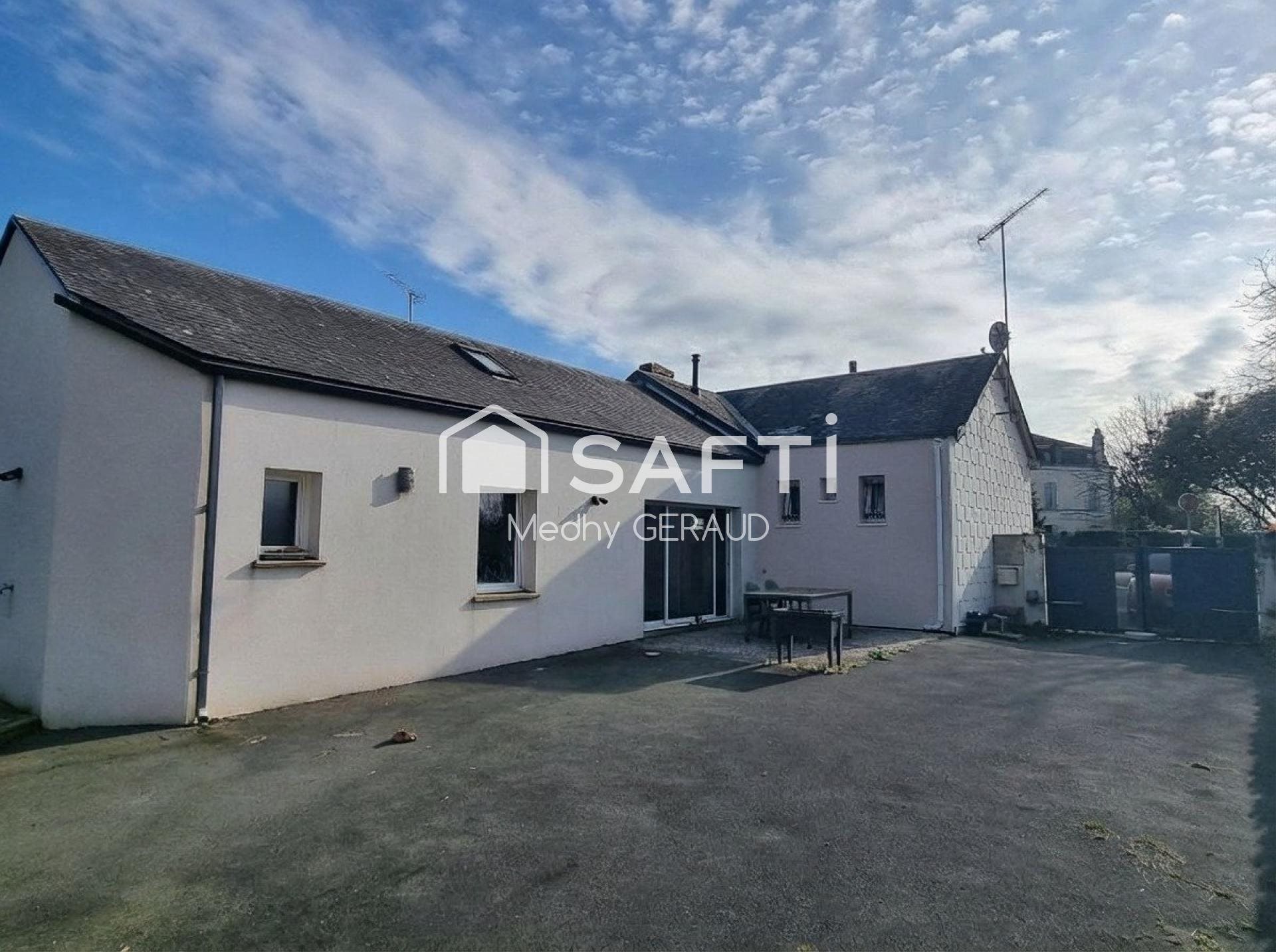 Maison à vendre, 149m², Nesmy