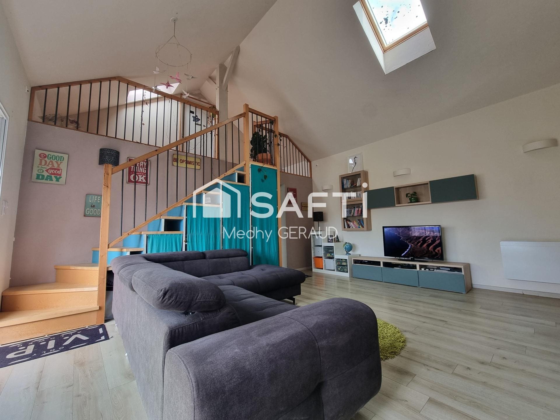 Maison à vendre, 149m², Nesmy