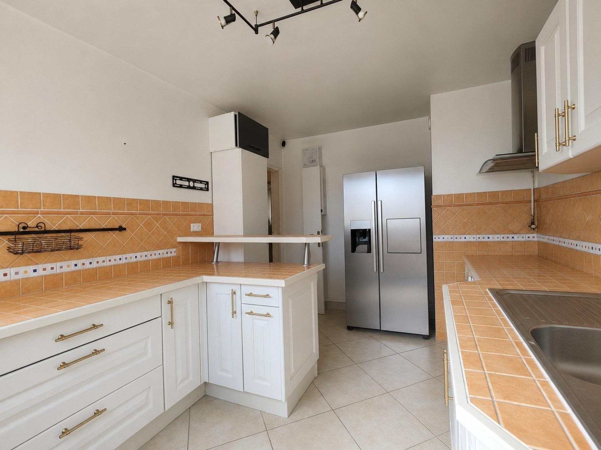 Appartement à vendre, 82m², Fréjus