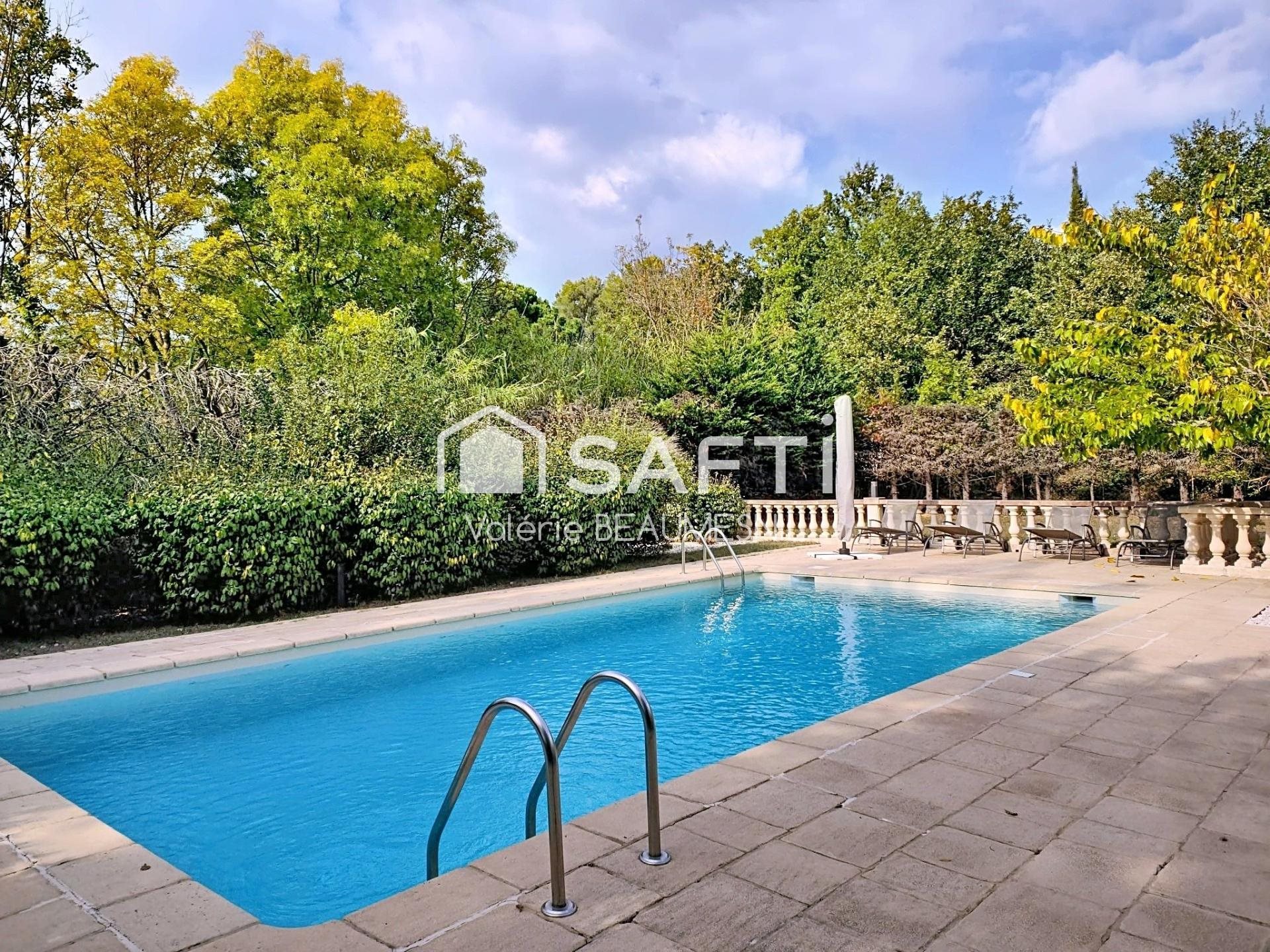 Maison à vendre, 165m², Bagnols-en-Forêt