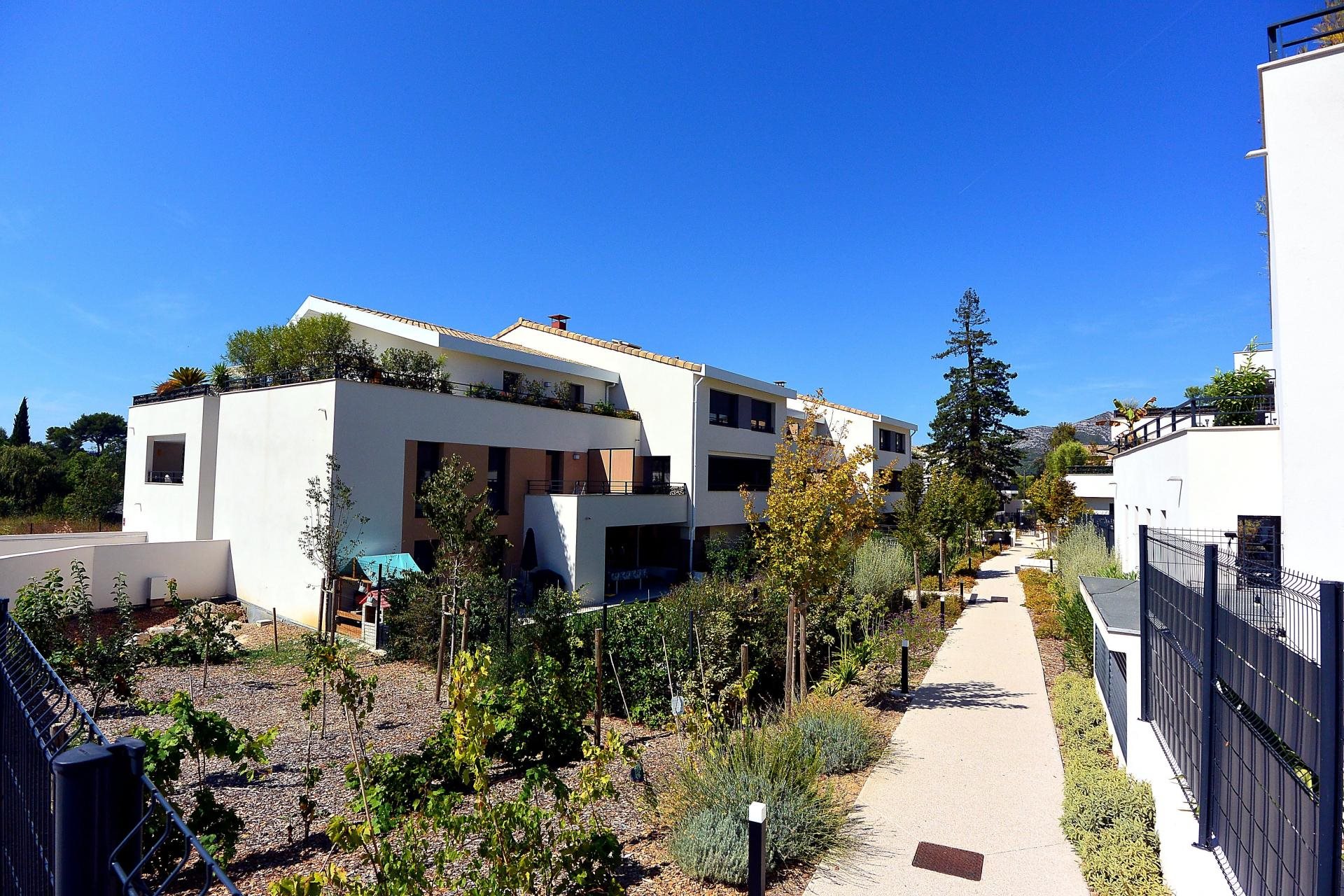 Appartement à vendre, 75m², Aubagne