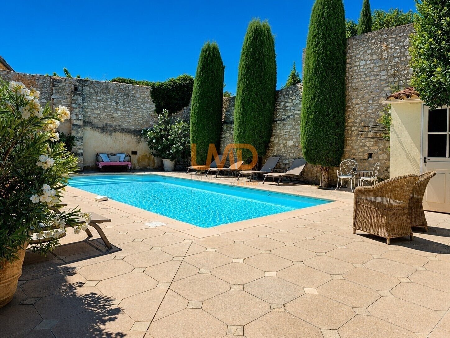 Maison à vendre, 385m², Velleron