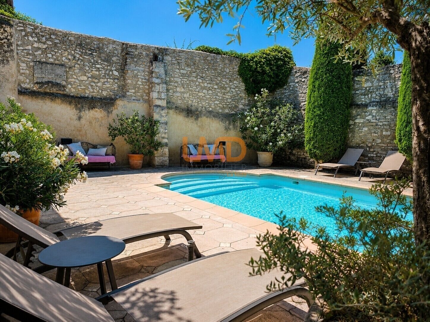Maison à vendre, 385m², Velleron