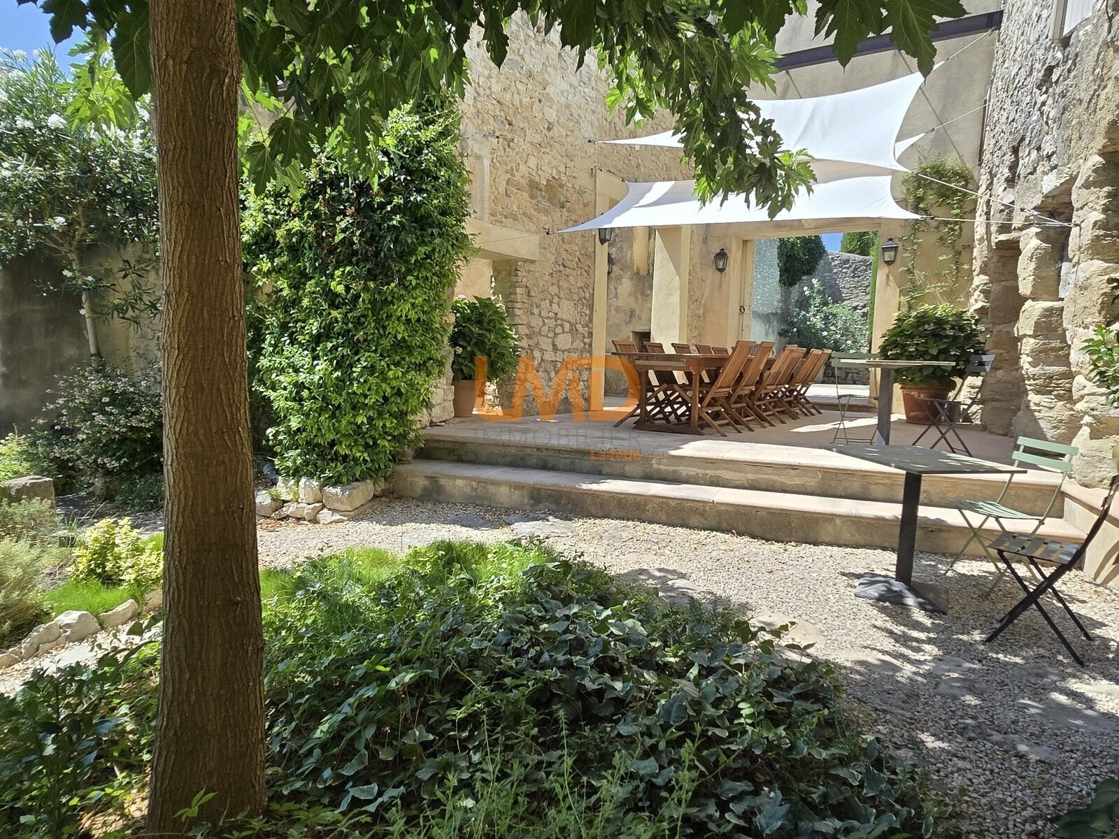 Maison à vendre, 385m², Velleron
